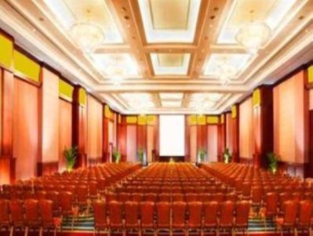 The Sulthan Darussalam Μεντάν Εξωτερικό φωτογραφία
