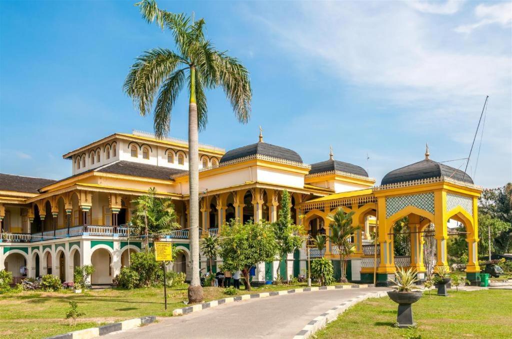 The Sulthan Darussalam Μεντάν Εξωτερικό φωτογραφία